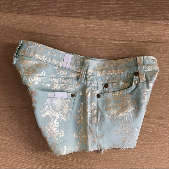 ⭐️7 for All Mankind⭐️Pastel Green Gold Metallic Print Denim Jeans Shorts Sz 24 - Picture 13 of 16